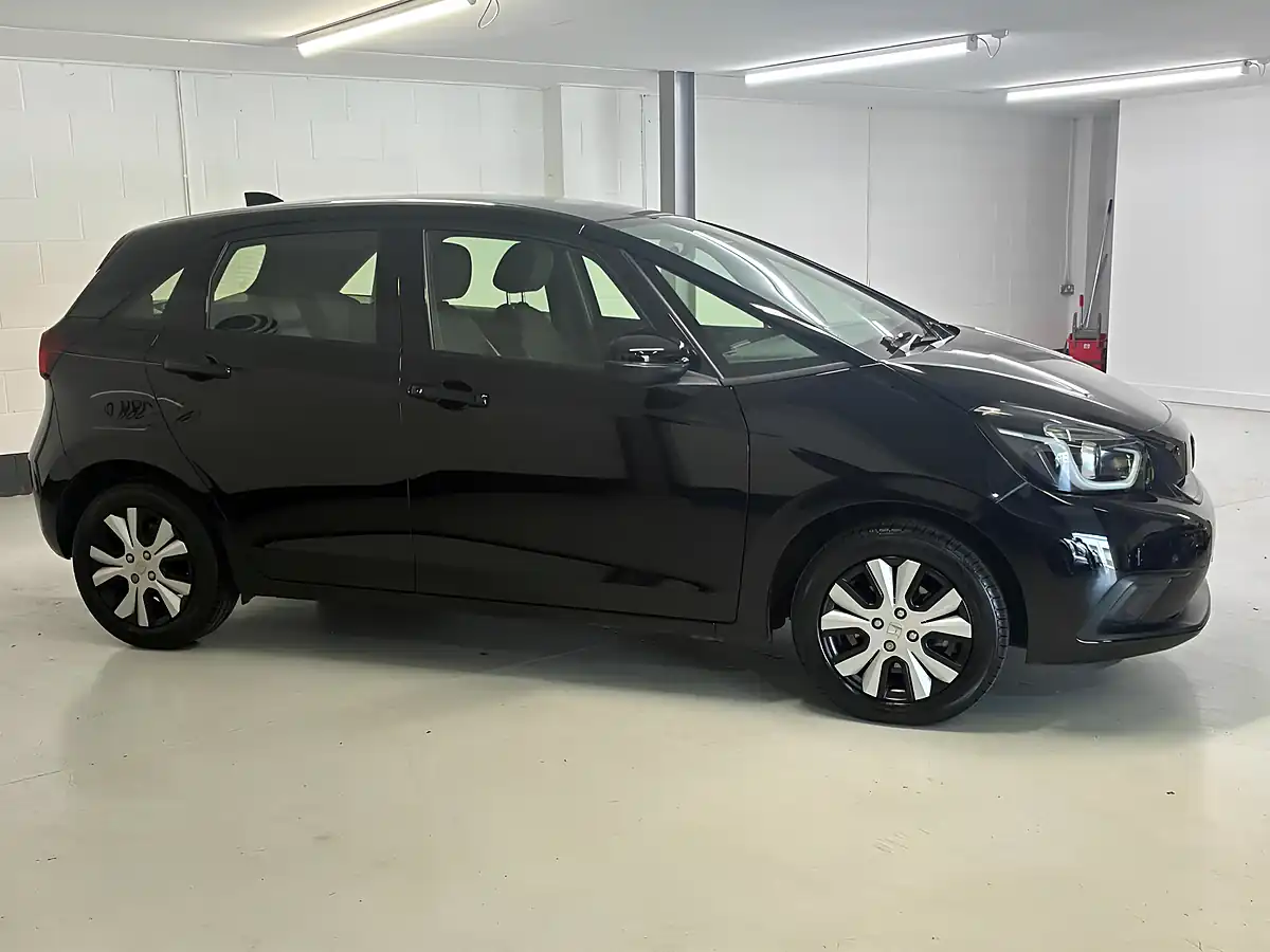 Used 2021 Honda Jazz Sr Black - Interior and Exterior details 4