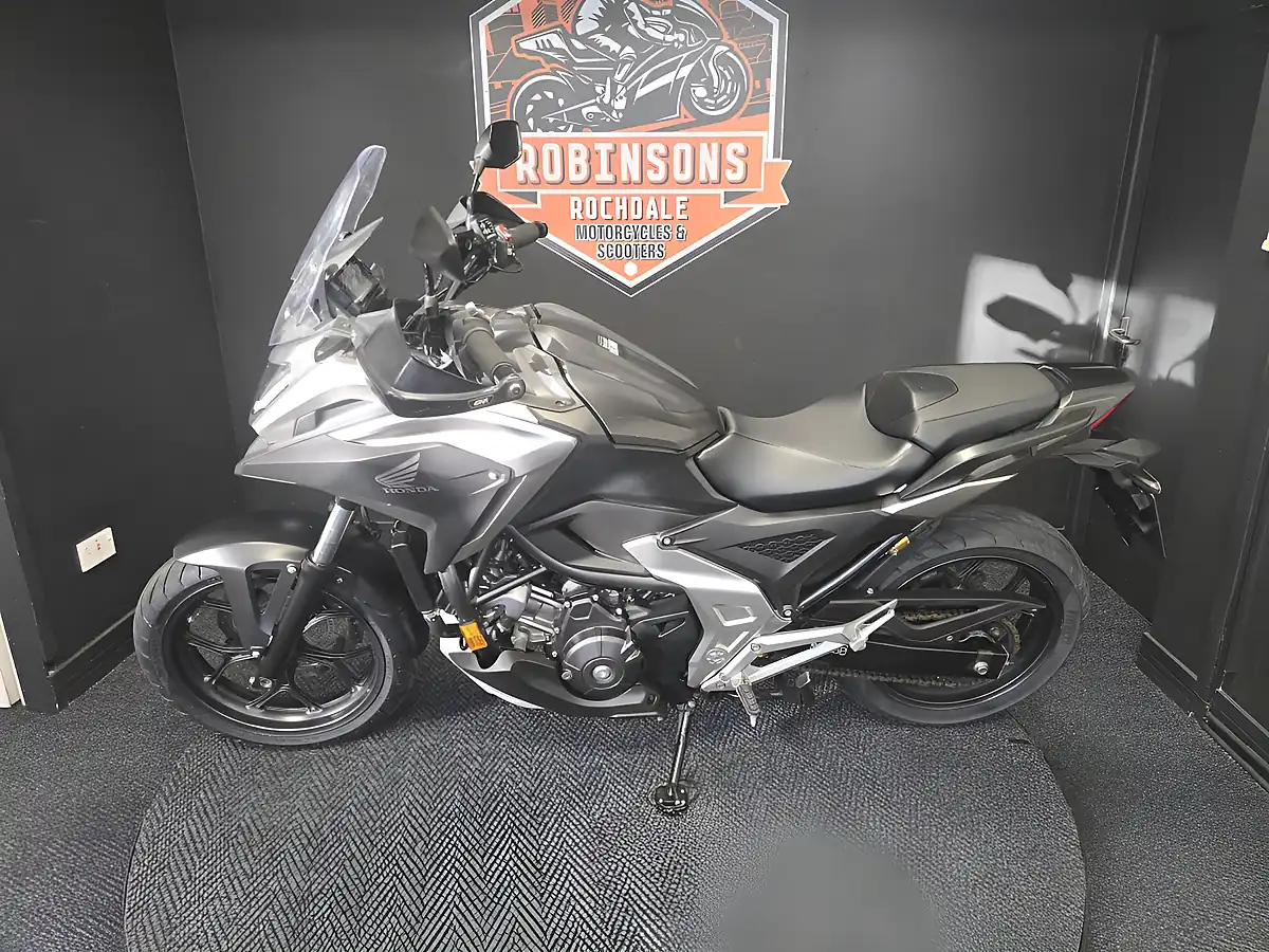 Used 2021 Honda Nc 750 Xd-M Black - Interior and Exterior details 7