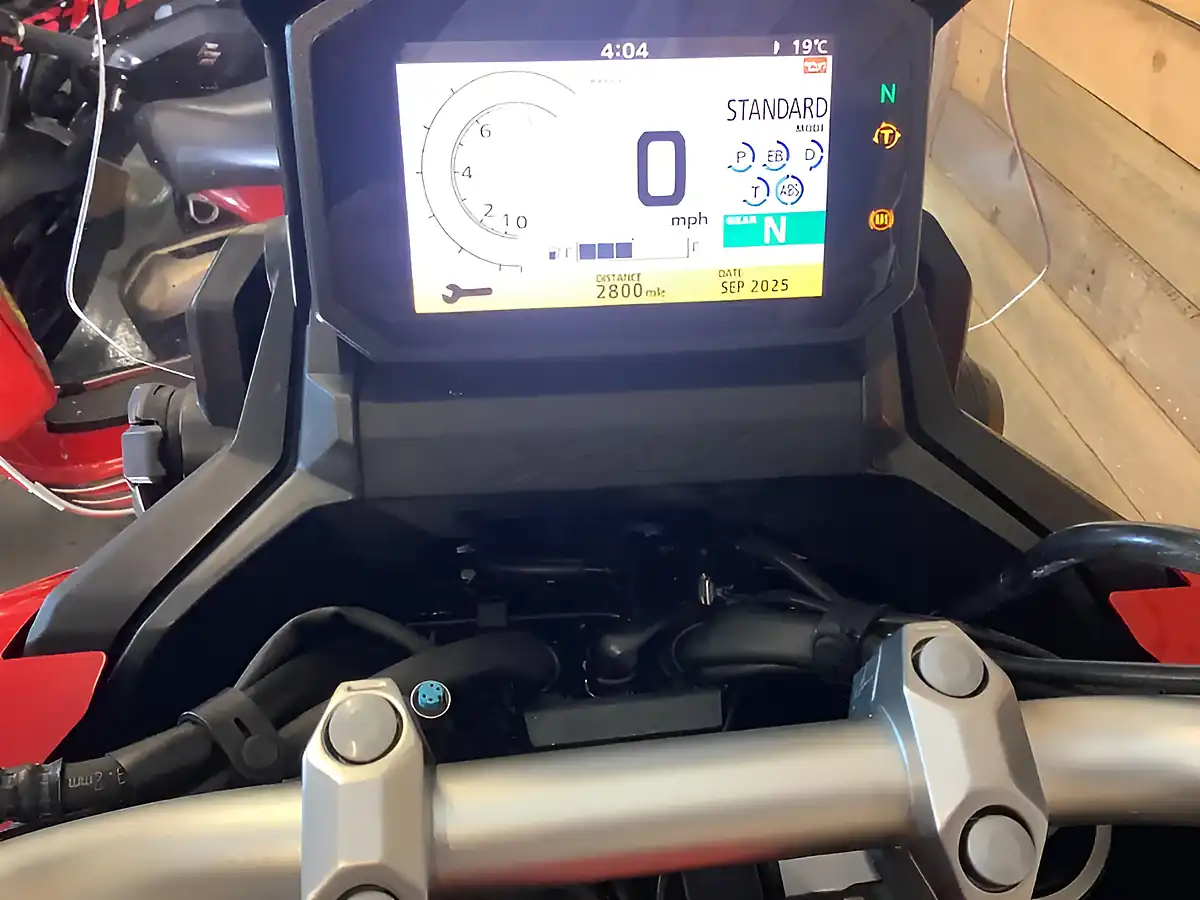 Used 2021 Honda X-Adv Red - Interior and Exterior details 7