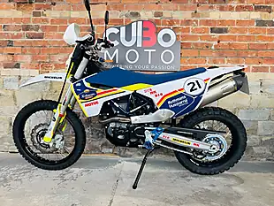 Used 2021 Husqvarna 701 Enduro White - Interior and Exterior details 11