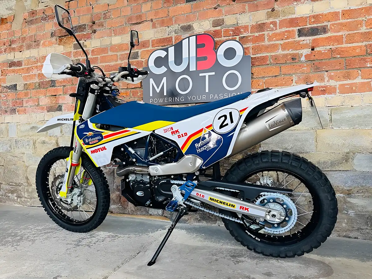 Used 2021 Husqvarna 701 Enduro White - Interior and Exterior details 13