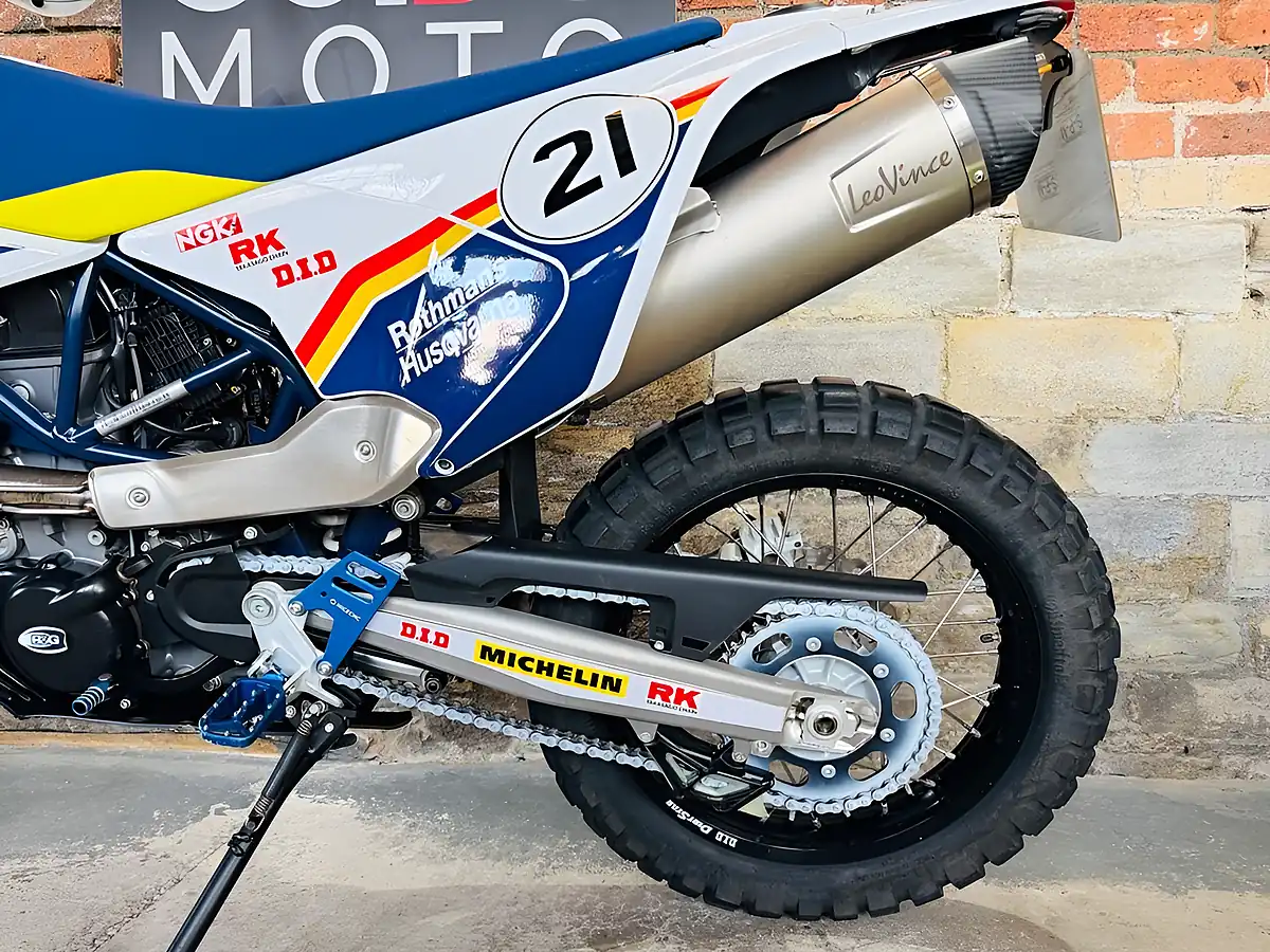 Used 2021 Husqvarna 701 Enduro White - Interior and Exterior details 17