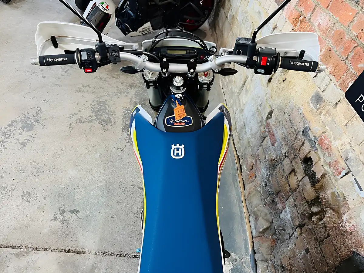 Used 2021 Husqvarna 701 Enduro White - Interior and Exterior details 20