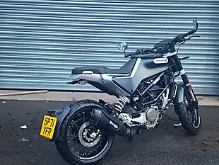Used 2021 Husqvarna Svartpilen Black - Interior and Exterior details 8
