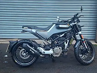 Used 2021 Husqvarna Svartpilen Black - Interior and Exterior details 9
