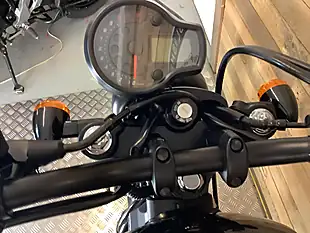 Used 2021 Hyosung Gv S Aquila Black - Interior and Exterior details 7
