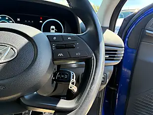 Used 2021 Hyundai Bayon Se Connect Intense Blue - Interior and Exterior details 11
