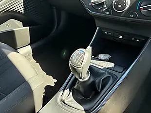 Used 2021 Hyundai Bayon Se Connect Intense Blue - Interior and Exterior details 18