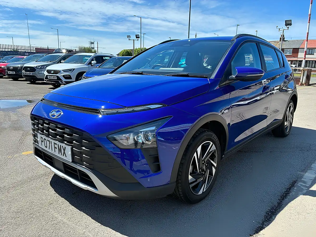 Used 2021 Hyundai Bayon Se Connect Intense Blue - Interior and Exterior details 3