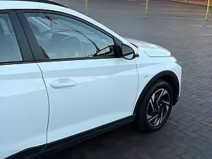 Used 2021 Hyundai Bayon Se Connect White - Interior and Exterior details 14
