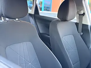 Used 2021 Hyundai Bayon Se Connect White - Interior and Exterior details 17