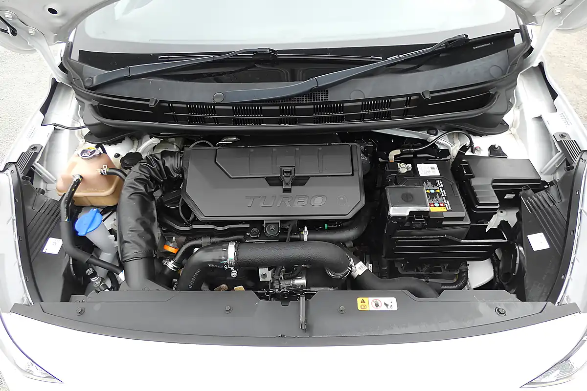 Used 2021 Hyundai i10 N Line Polar White - Interior and Exterior details 7