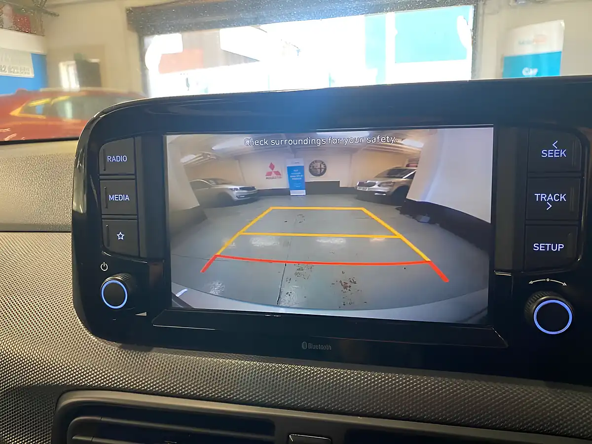 Used 2021 Hyundai I10 Se Connect Grey - Interior and Exterior details 9