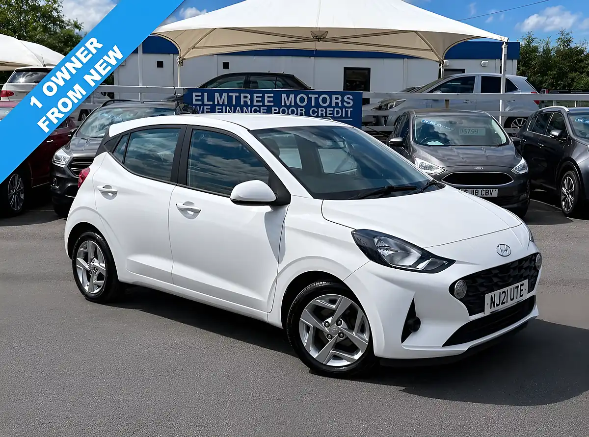 Used 2021 Hyundai I10 Se Connect White - Front View
