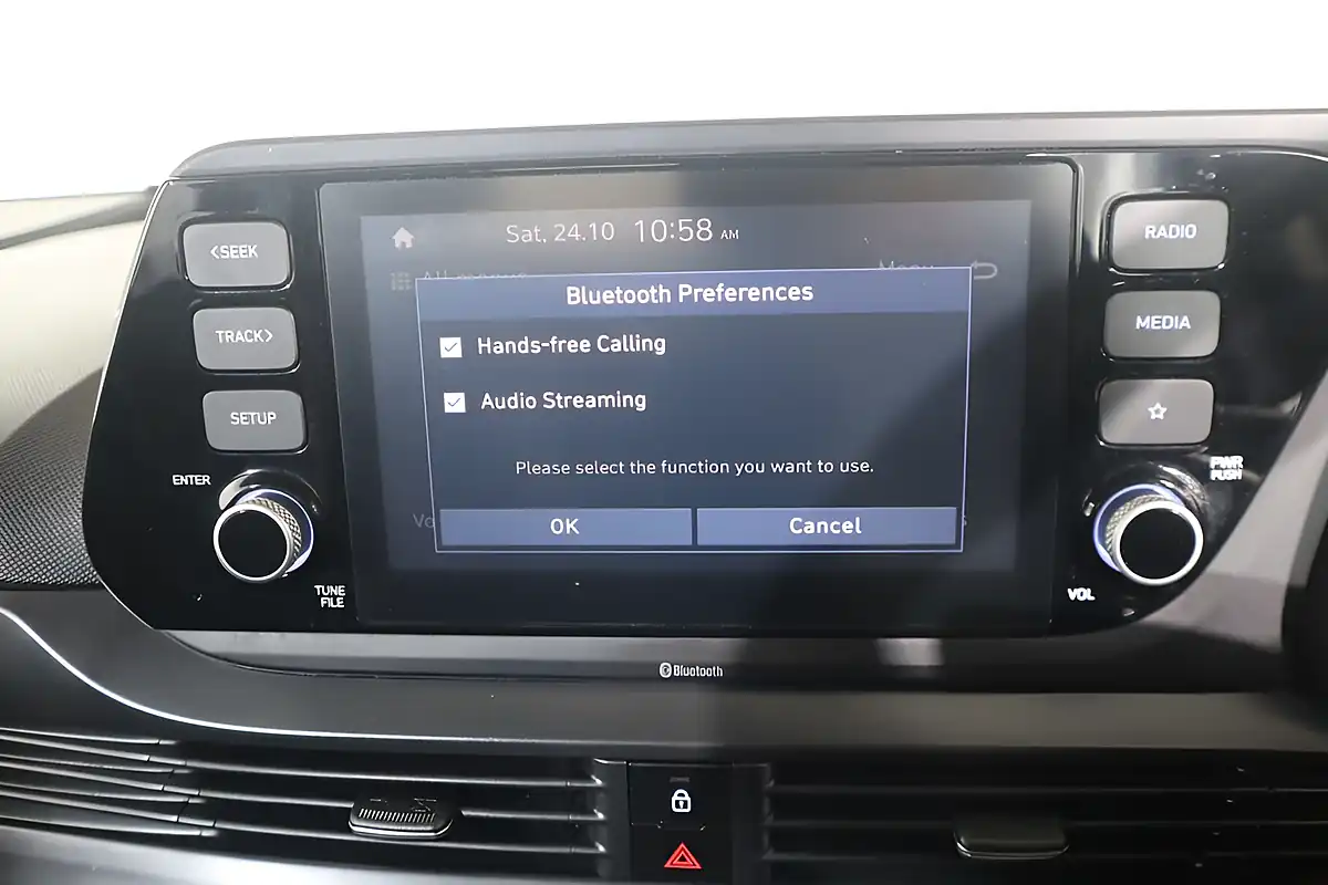 Used 2021 Hyundai I20 Element Grey - Interior and Exterior details 16