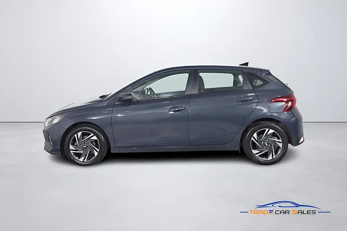 Used 2021 Hyundai I20 Element Grey - Interior and Exterior details 8