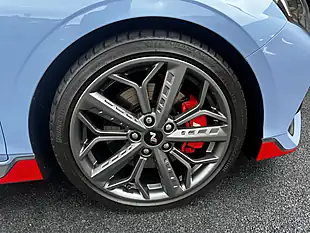 Used 2021 Hyundai i20 N Blue - Interior and Exterior details 8