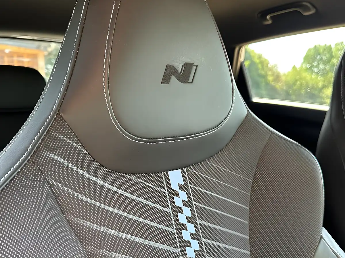 Used 2021 Hyundai I20 N Polar White - Interior and Exterior details 15