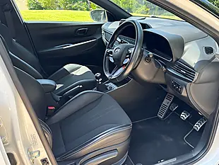 Used 2021 Hyundai I20 N Polar White - Interior and Exterior details 16