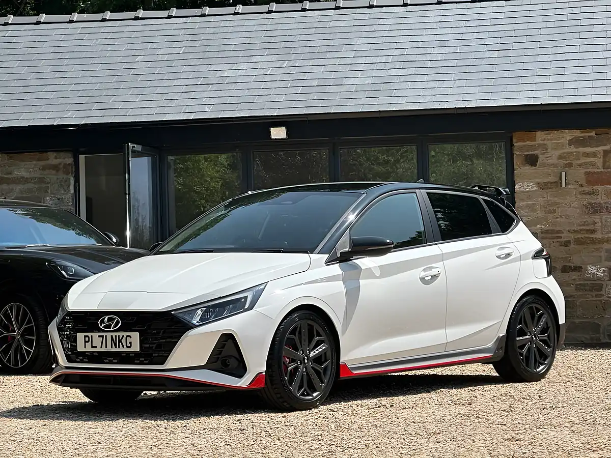 Used 2021 Hyundai I20 N Polar White - Interior and Exterior details 20
