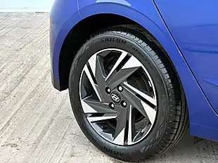 Used 2021 Hyundai i20 Se Connect Intense Blue - Interior and Exterior details 10
