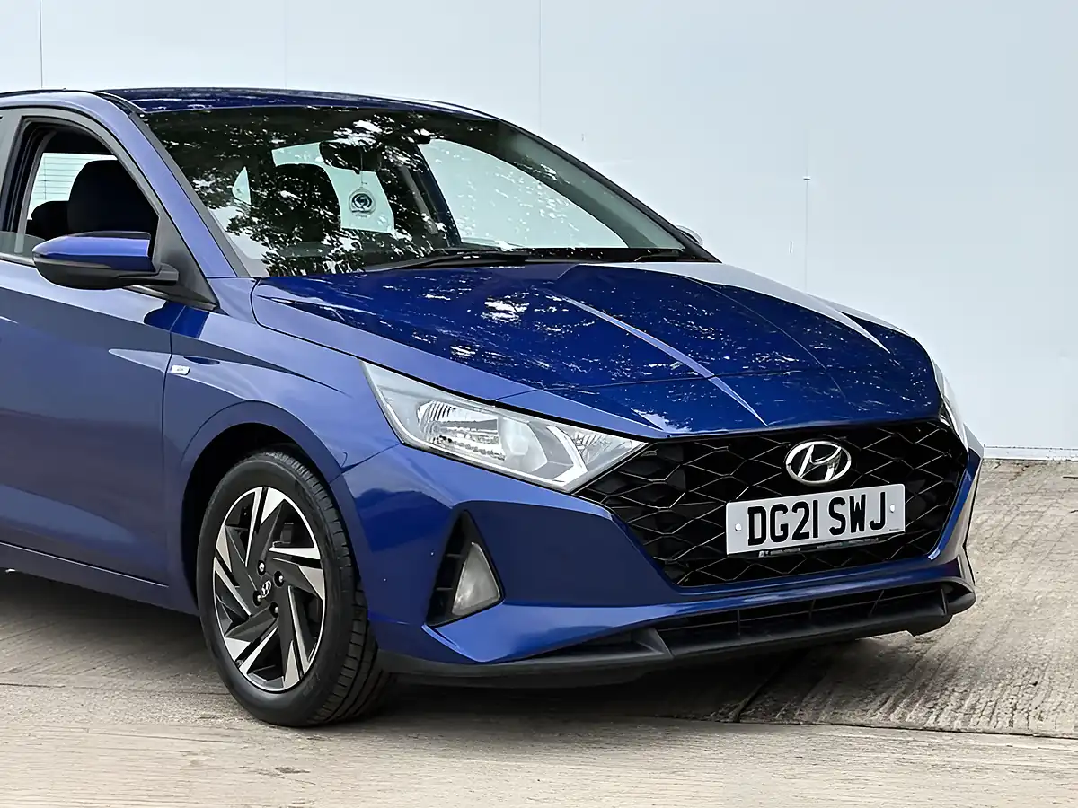 Used 2021 Hyundai i20 Se Connect Intense Blue - Interior and Exterior details 3