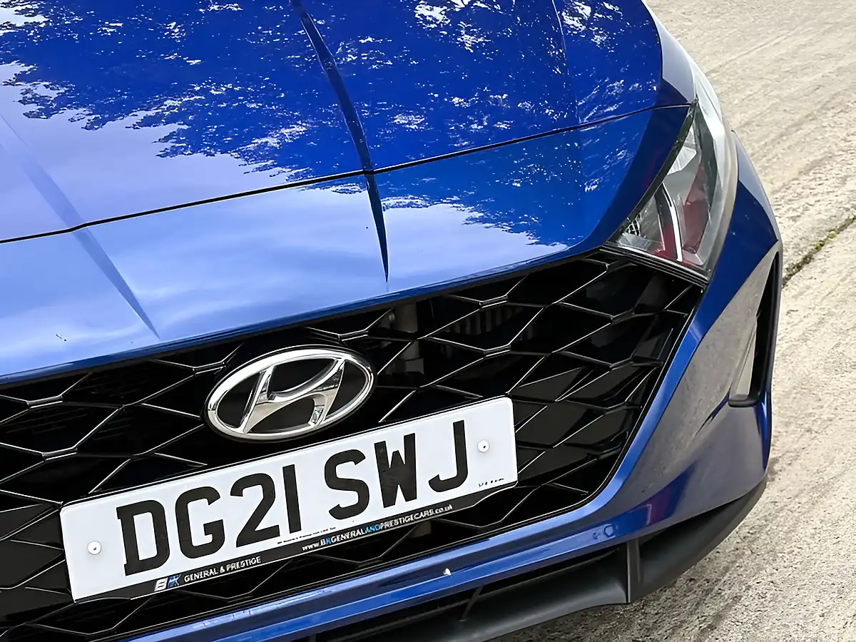 Used 2021 Hyundai i20 Se Connect Intense Blue - Interior and Exterior details 9