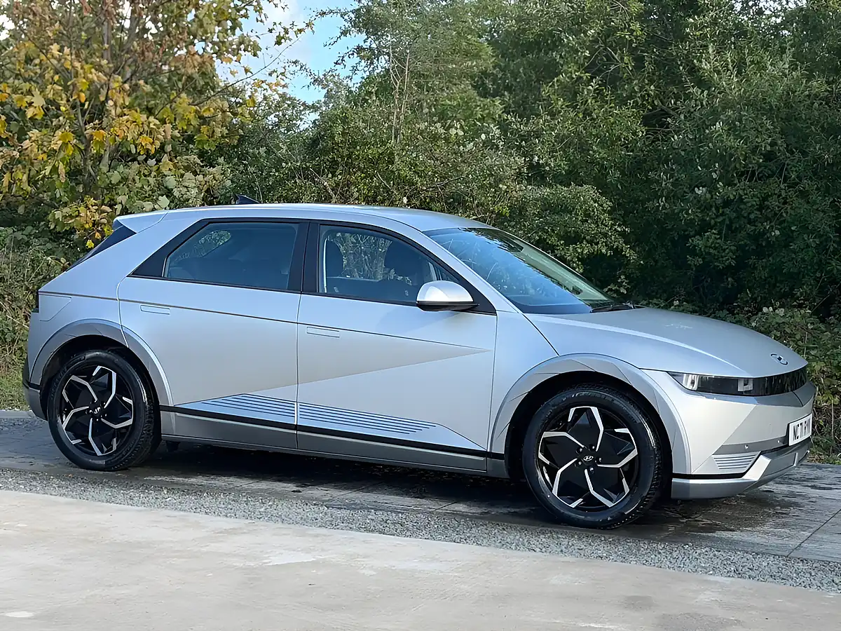 Used 2021 Hyundai Ioniq 5 Premium Gold - Interior and Exterior details 12