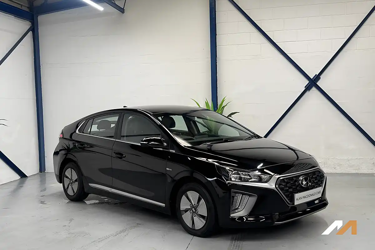 Used 2021 Hyundai Ioniq Premium Black - Interior and Exterior details 5