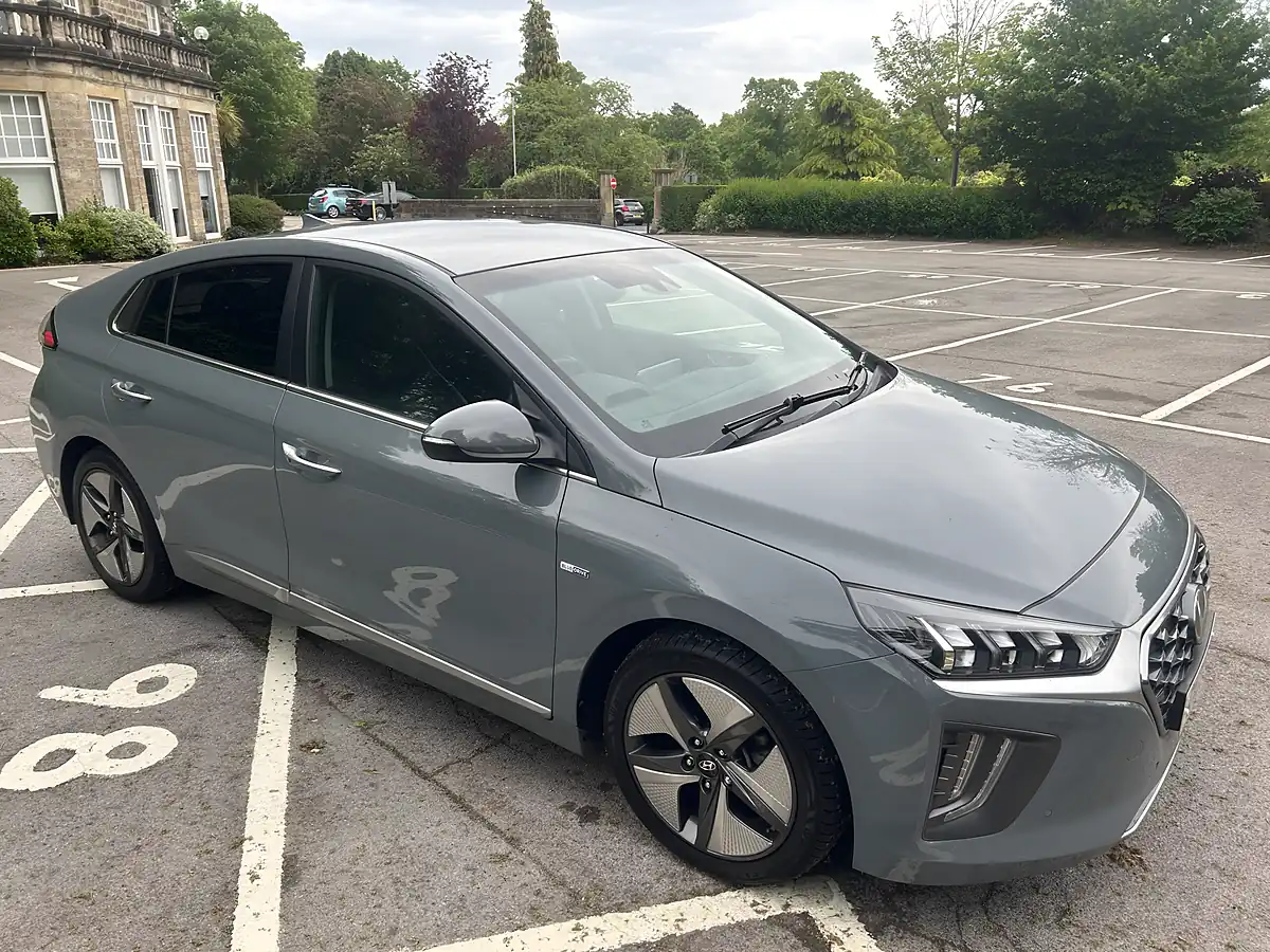 Used 2021 Hyundai Ioniq Premium Se Metallic Grey - Interior and Exterior details 10