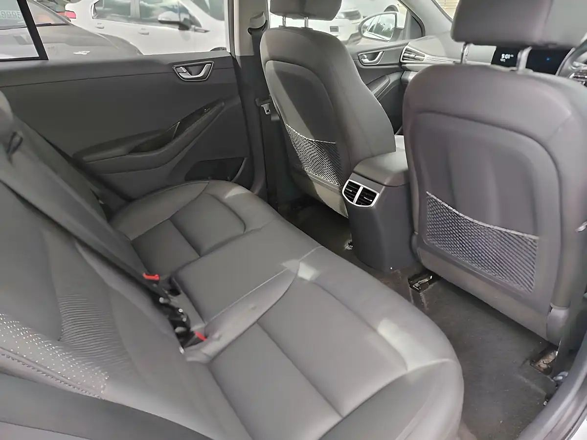 Used 2021 Hyundai Ioniq Premium Se White - Interior and Exterior details 11