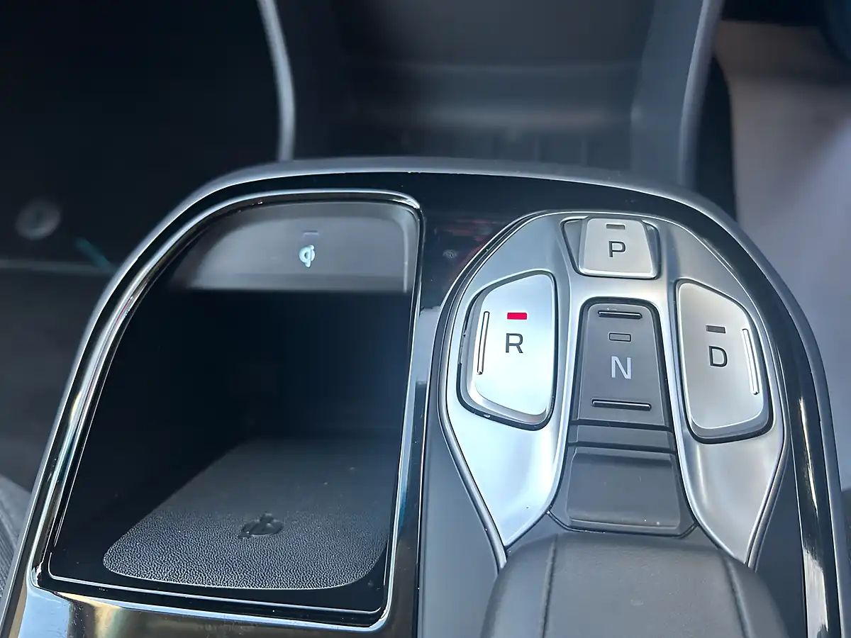 Used 2021 Hyundai Ioniq Premium Silver - Interior and Exterior details 17
