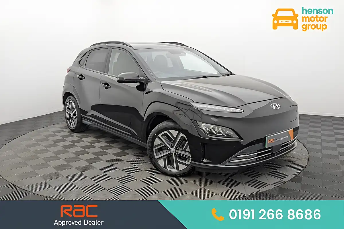 Used 2021 Hyundai Kona Premium Black - Front View