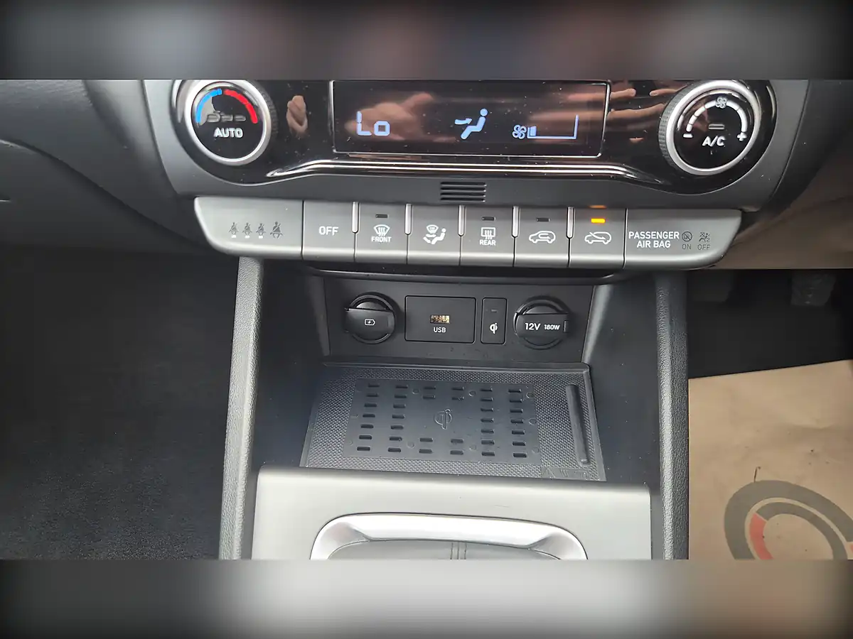 Used 2021 Hyundai Kona Premium Black - Interior and Exterior details 17