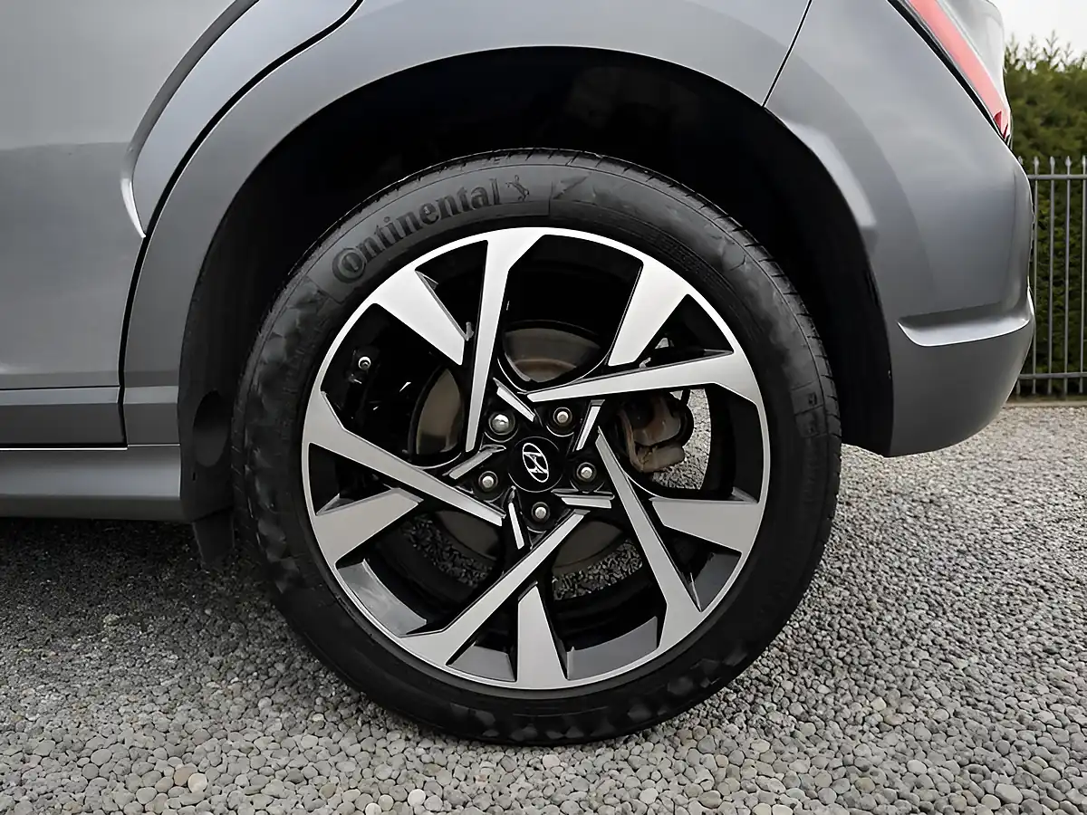 Used 2021 Hyundai Kona Premium Grey - Interior and Exterior details 10