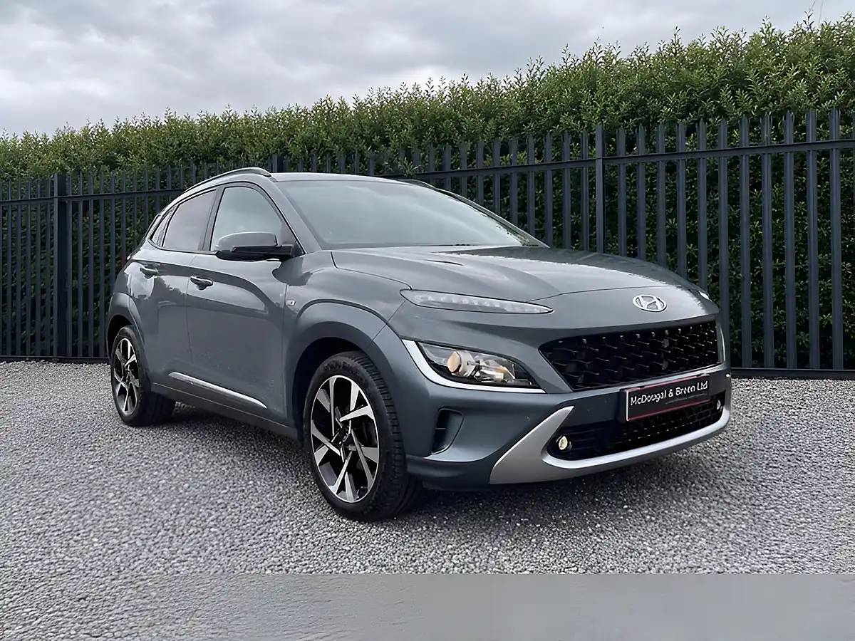Used 2021 Hyundai Kona Premium Grey - Interior and Exterior details 8