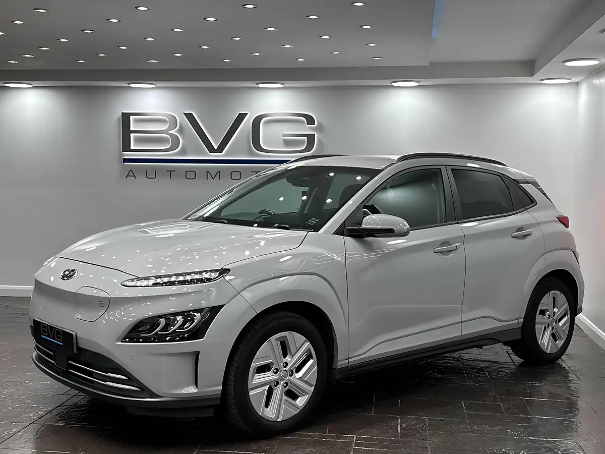 Used 2021 Hyundai Kona Premium Grey - Interior and Exterior details 6