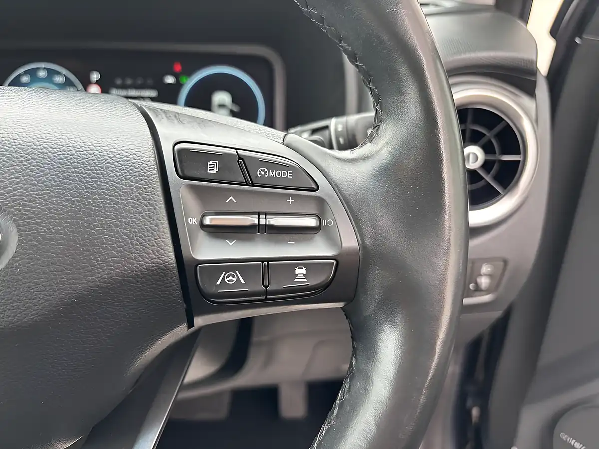 Used 2021 Hyundai Kona Premium Grey - Interior and Exterior details 12