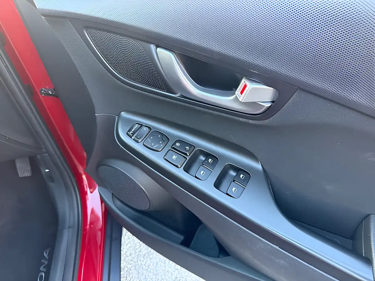 Used 2021 Hyundai Kona Premium Pulse Red - Interior and Exterior details 12