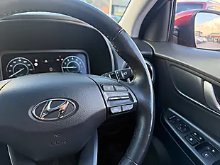 Used 2021 Hyundai Kona Premium Pulse Red - Interior and Exterior details 13