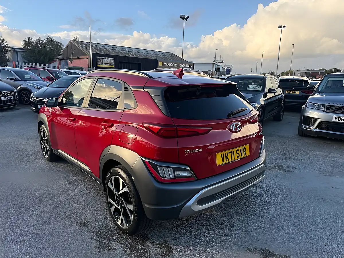 Used 2021 Hyundai Kona Premium Pulse Red - Interior and Exterior details 4