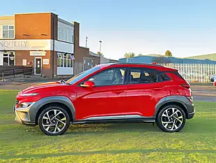 Used 2021 Hyundai Kona Premium Red - Interior and Exterior details 5