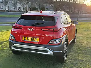Used 2021 Hyundai Kona Premium Red - Interior and Exterior details 7