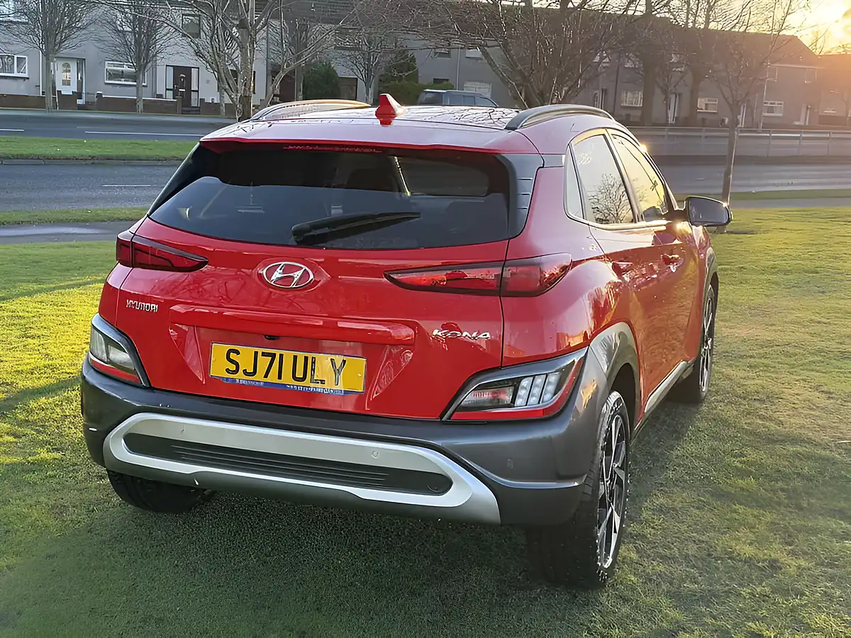 Used 2021 Hyundai Kona Premium Red - Interior and Exterior details 7