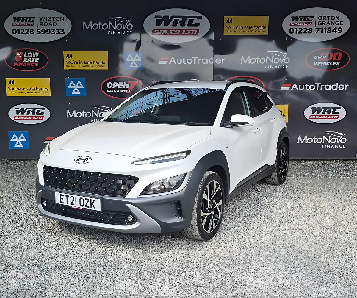 Used 2021 Hyundai Kona Premium White - Front View