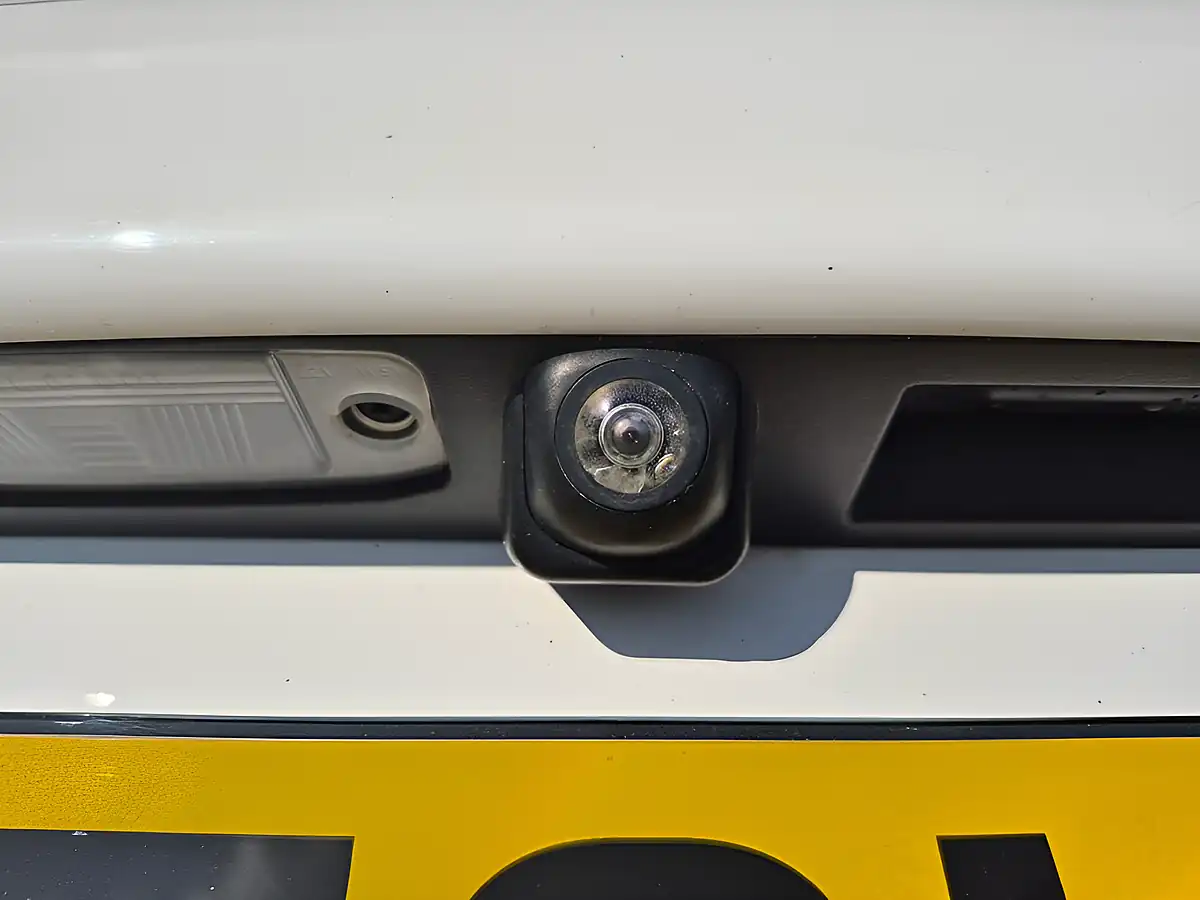 Used 2021 Hyundai Kona Premium White - Interior and Exterior details 11