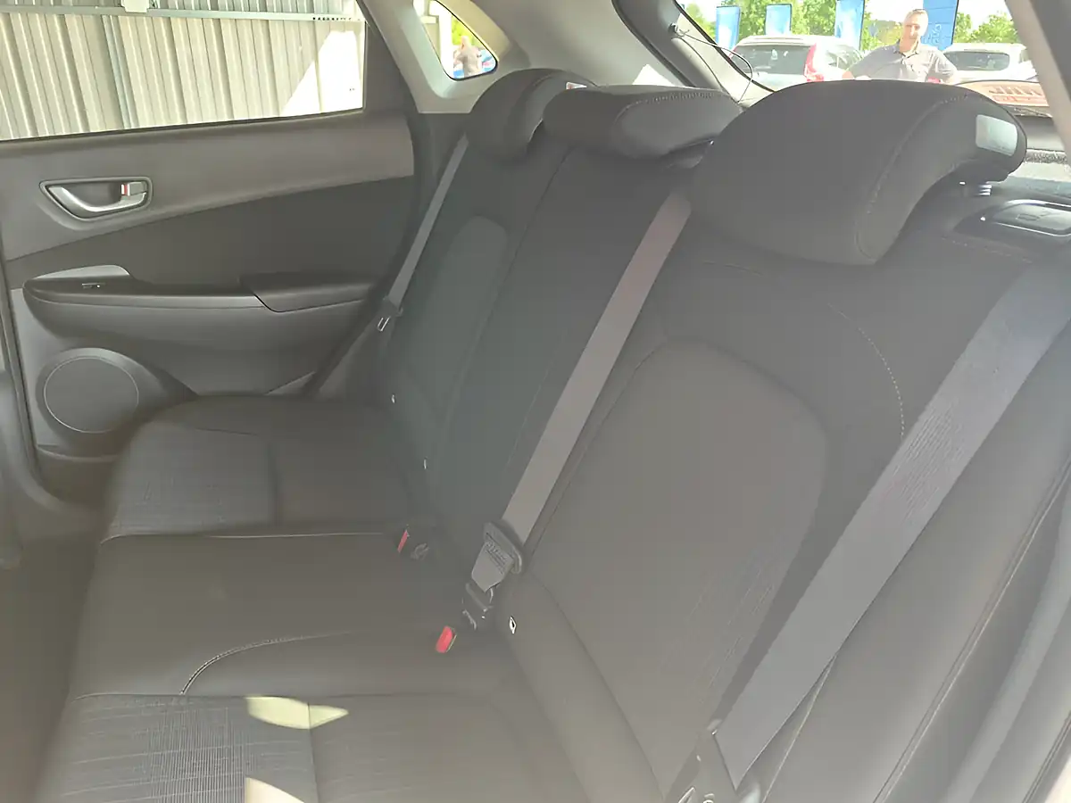 Used 2021 Hyundai Kona Premium White - Interior and Exterior details 13