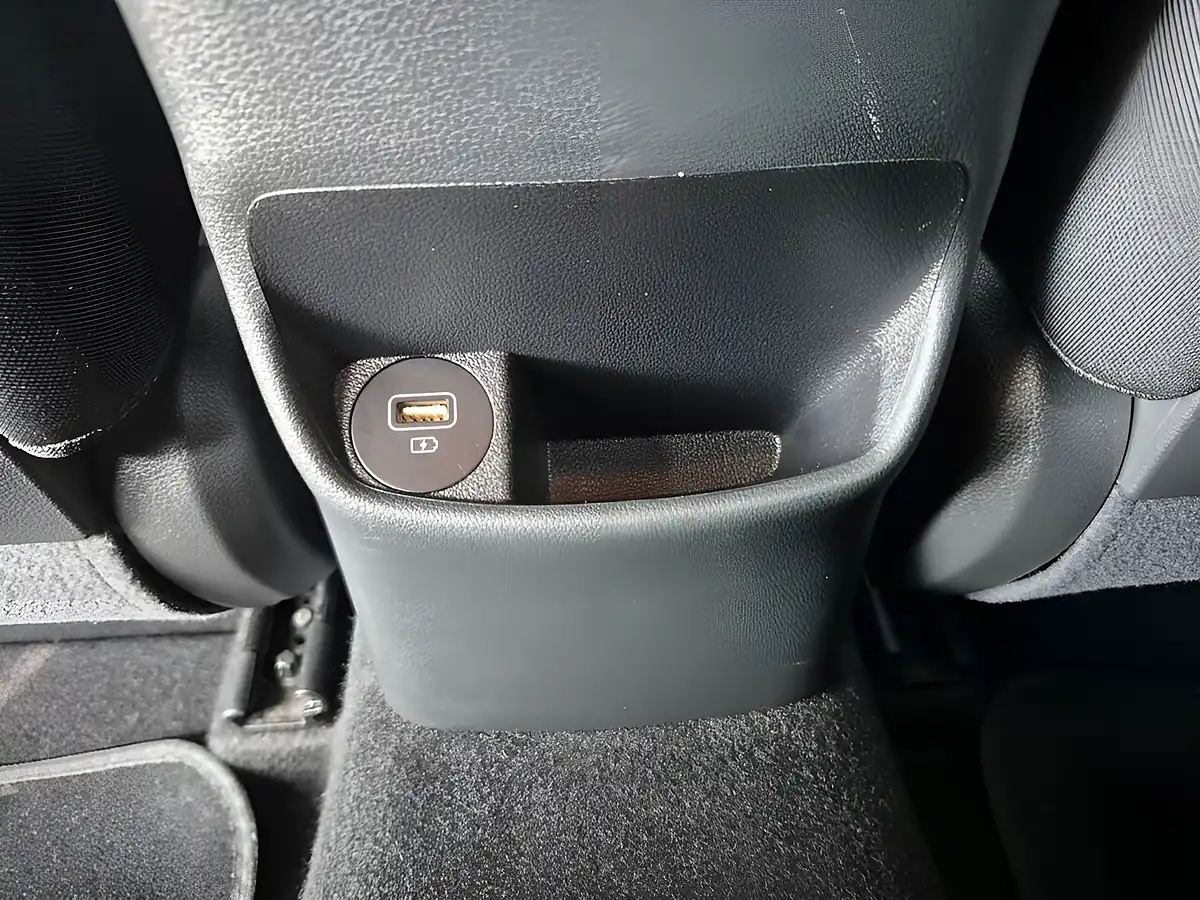 Used 2021 Hyundai Kona Premium White - Interior and Exterior details 18