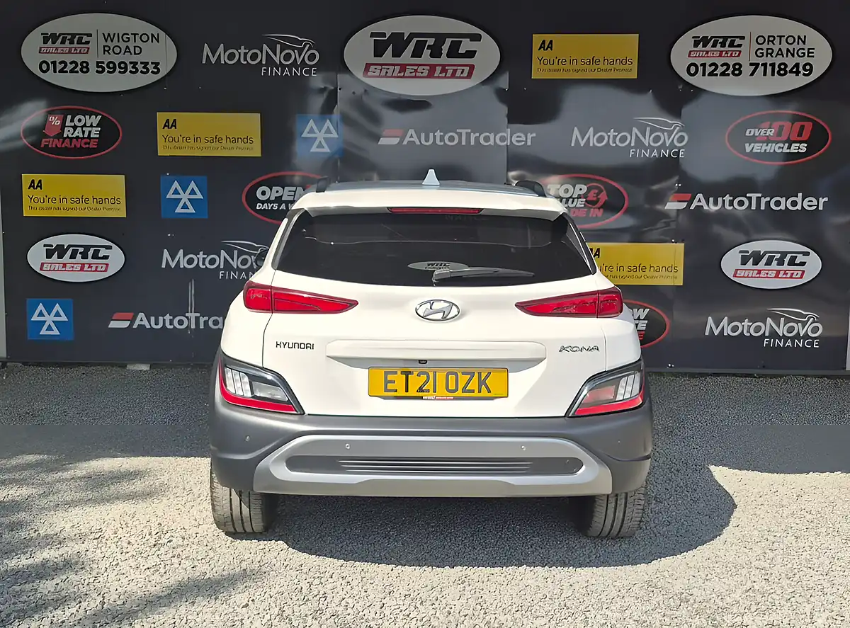 Used 2021 Hyundai Kona Premium White - Interior and Exterior details 7