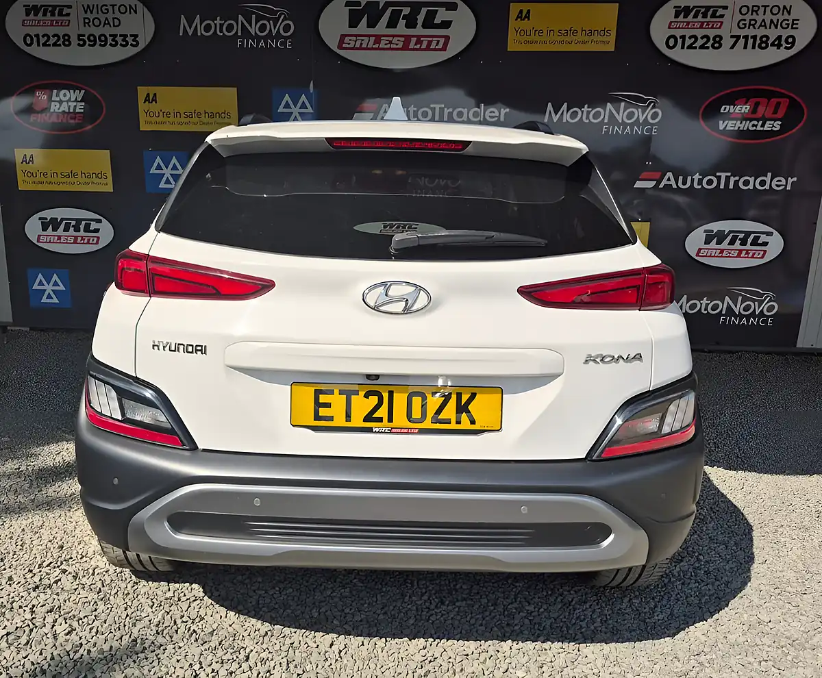 Used 2021 Hyundai Kona Premium White - Interior and Exterior details 8